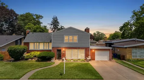 9817 Tulley Avenue Oak Lawn IL 60453