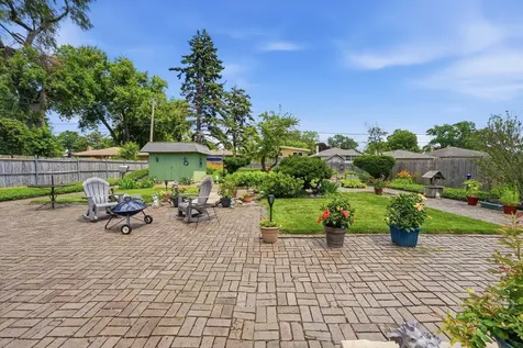 9817 Tulley Avenue Oak Lawn IL 60453