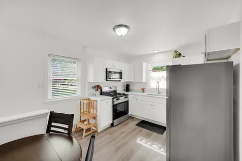 18513 Martin Avenue Homewood IL 60430
