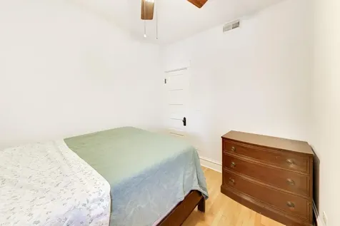 2046 West Cuyler Avenue Chicago IL 60618