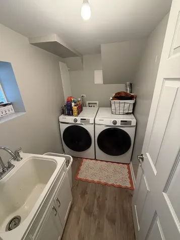 4921 West Catalpa Avenue Chicago IL 60630