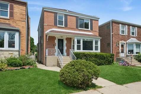 2924 West Jerome Street Chicago IL 60645