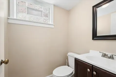 2924 West Jerome Street Chicago IL 60645