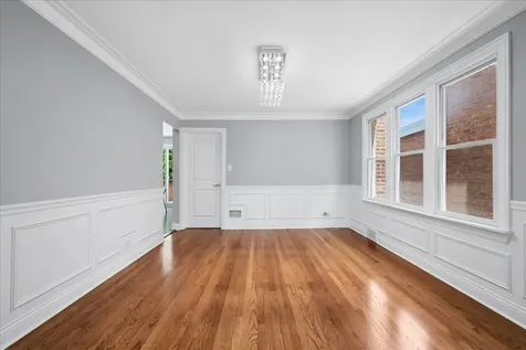 2924 West Jerome Street Chicago IL 60645