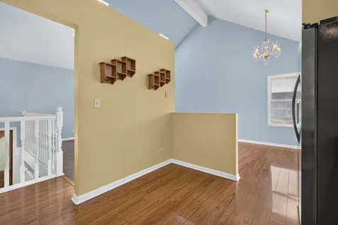 2005 Sutton Court Joliet IL 60435