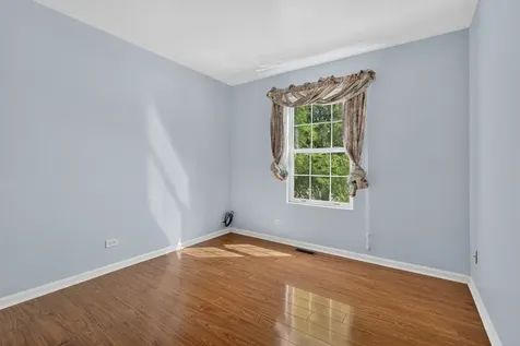 2005 Sutton Court Joliet IL 60435