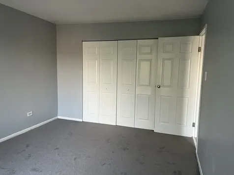 13 Crestview Lane Vernon Hills IL 60061