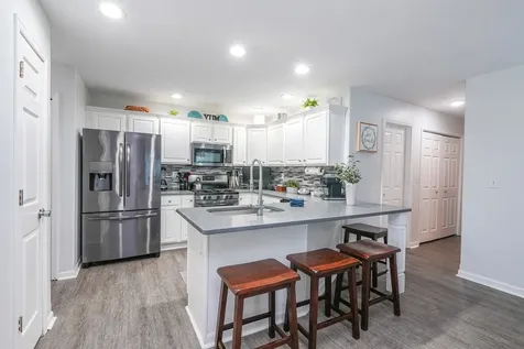 5 Dani Court Manteno IL 60950