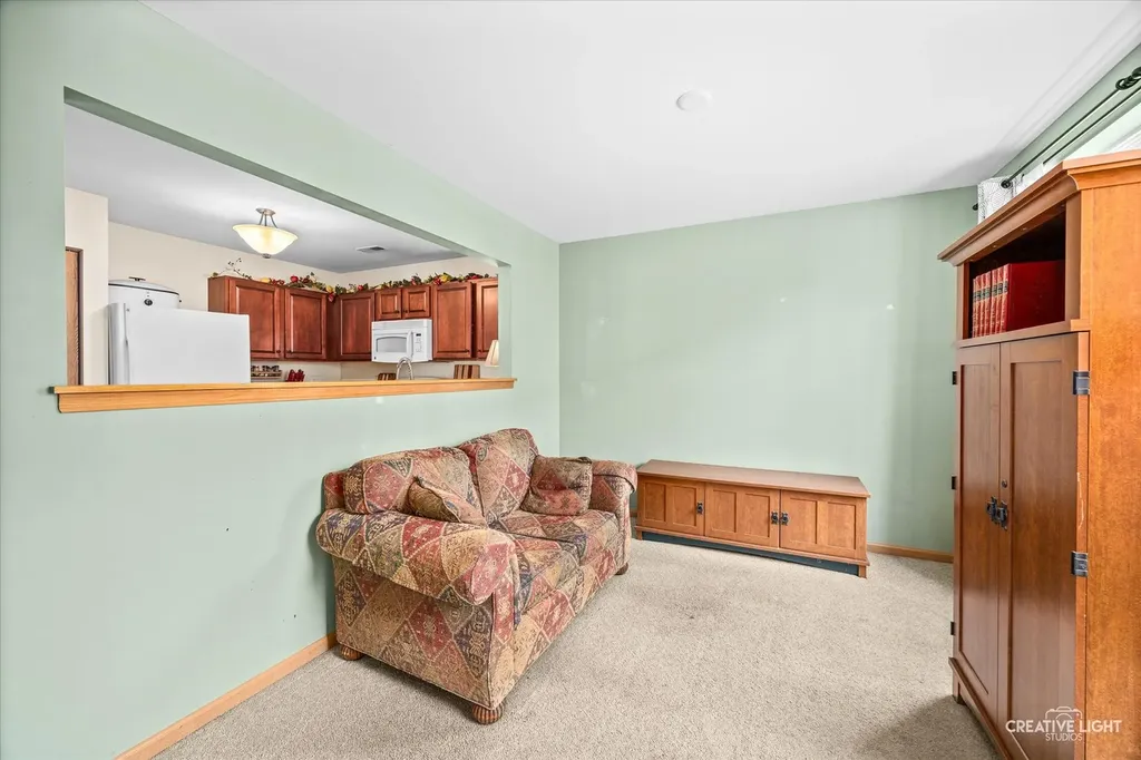 909 Four Seasons Boulevard Aurora IL 60504