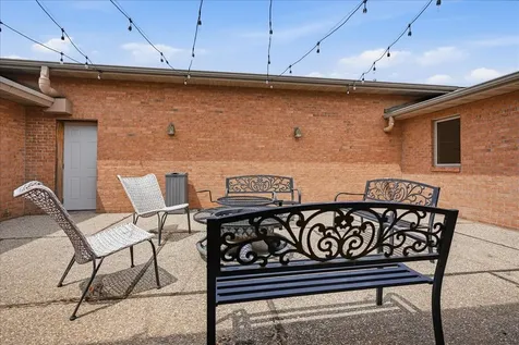 311 North Gerrard Street Chenoa IL 61726