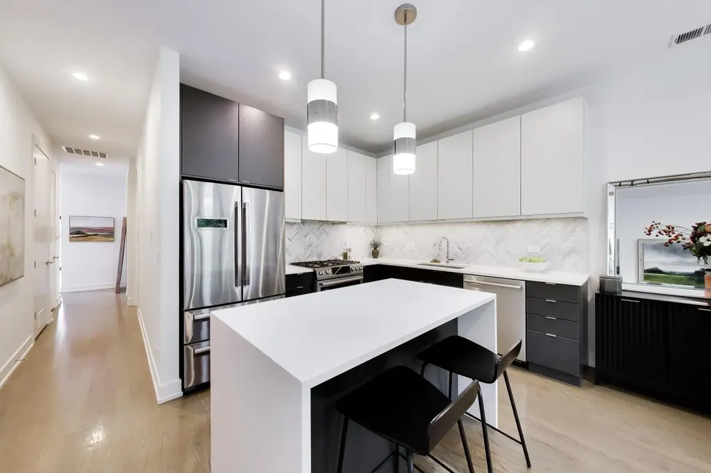 1012 North Paulina Street Chicago IL 60622