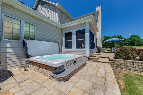7004 Paulson Drive Marengo IL 60152