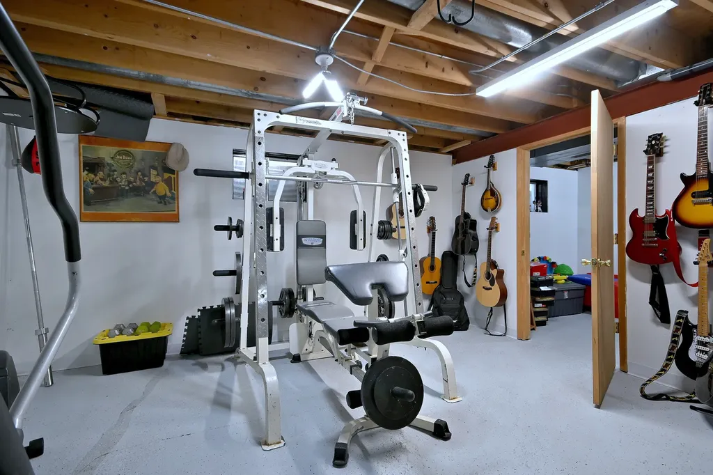 27W168 Chartwell Drive Winfield IL 60190