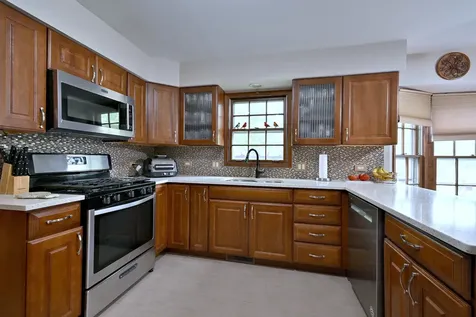 27W168 Chartwell Drive Winfield IL 60190
