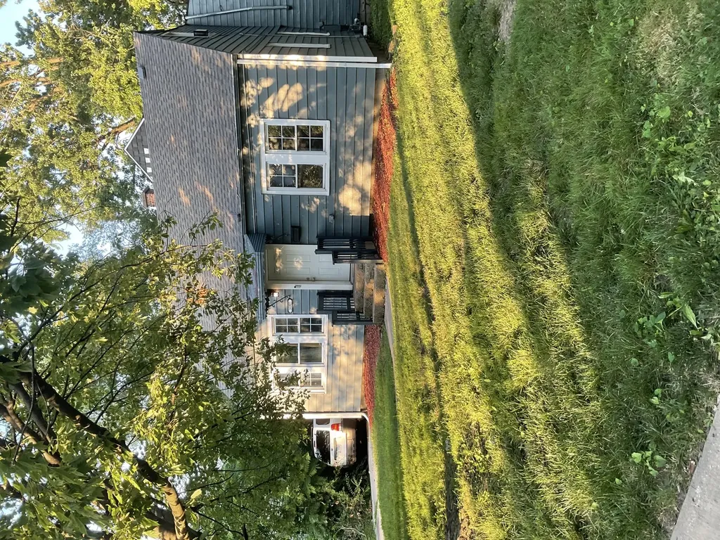 16905 South Crane Avenue Hazel Crest IL 60429