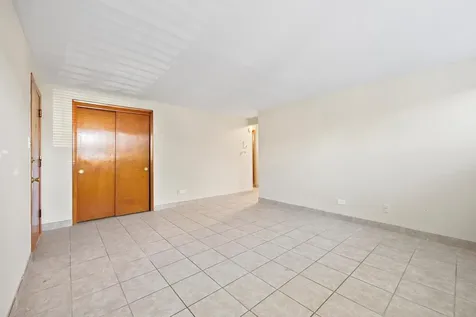 8440 West 95th Street Hickory Hills IL 60457