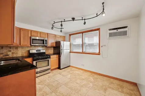 8440 West 95th Street Hickory Hills IL 60457