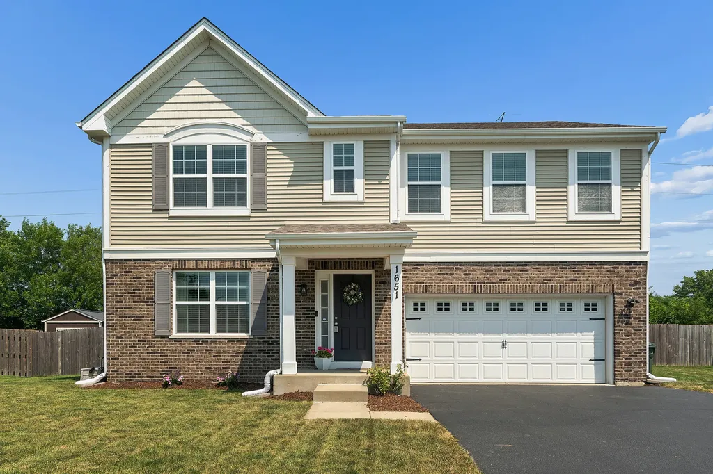 1651 Glenbrooke Lane New Lenox IL 60451