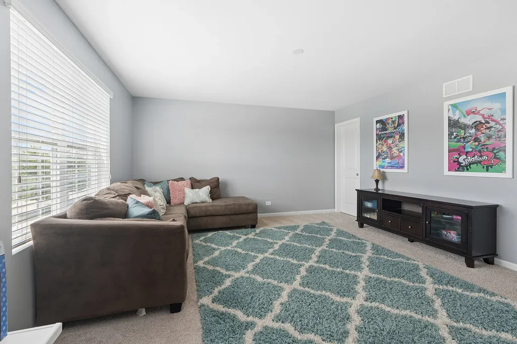 1651 Glenbrooke Lane New Lenox IL 60451