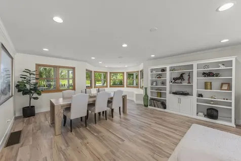 8S452 Bell Drive Naperville IL 60565