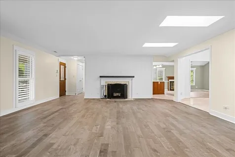 320 Thackeray Lane Northfield IL 60093