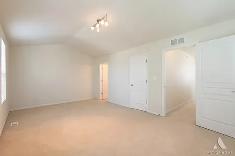 125 Bristol Lane Wood Dale IL 60191