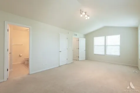125 Bristol Lane Wood Dale IL 60191