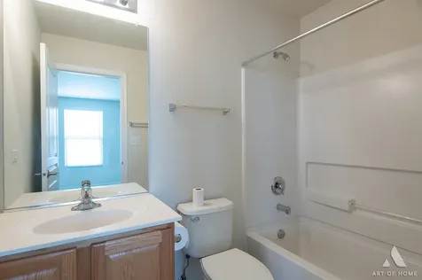 125 Bristol Lane Wood Dale IL 60191