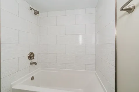 3851 North Parkway Drive Northbrook IL 60062