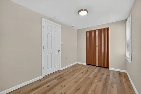 316 Brooke Road Rockford IL 61109