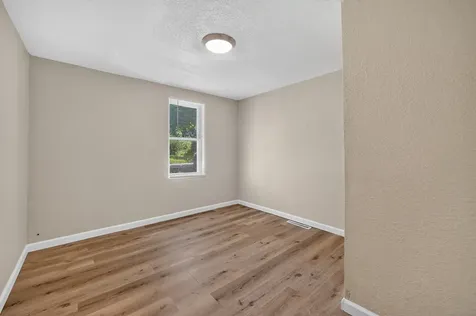 316 Brooke Road Rockford IL 61109