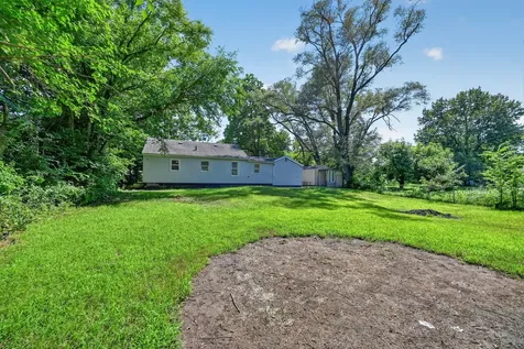 316 Brooke Road Rockford IL 61109