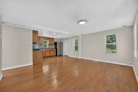 316 Brooke Road Rockford IL 61109