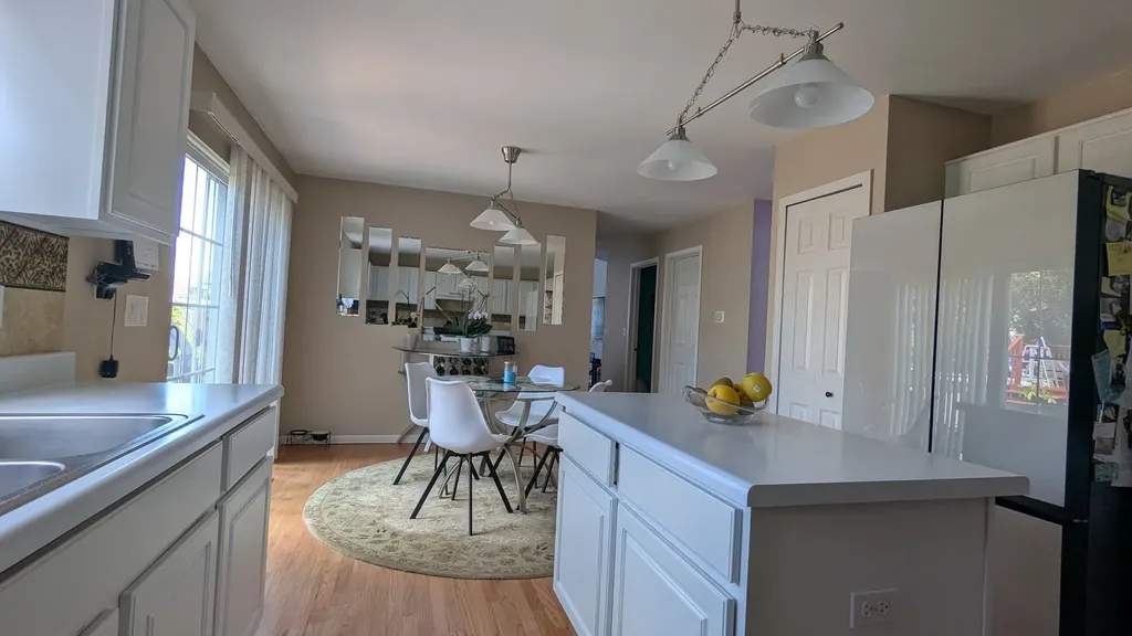 11025 Fairbluff Avenue Huntley IL 60142