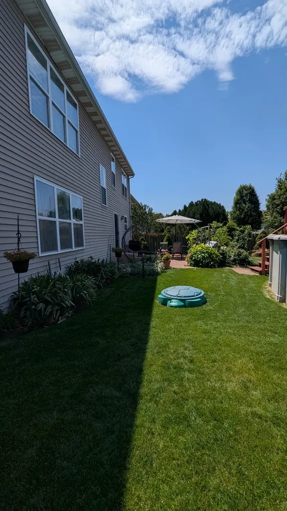 11025 Fairbluff Avenue Huntley IL 60142