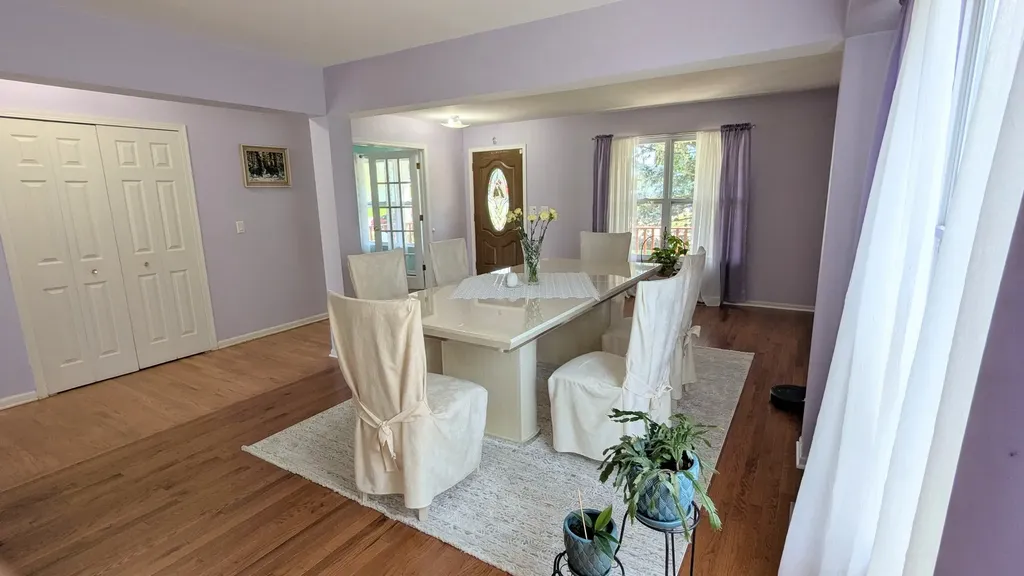 11025 Fairbluff Avenue Huntley IL 60142