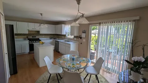 11025 Fairbluff Avenue Huntley IL 60142