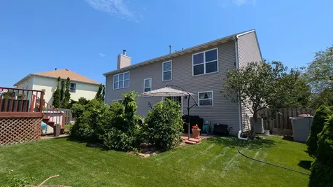 11025 Fairbluff Avenue Huntley IL 60142