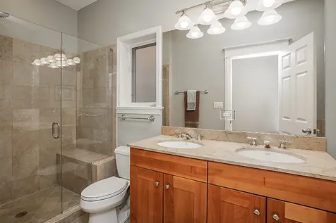3836 North Janssen Avenue Chicago IL 60613