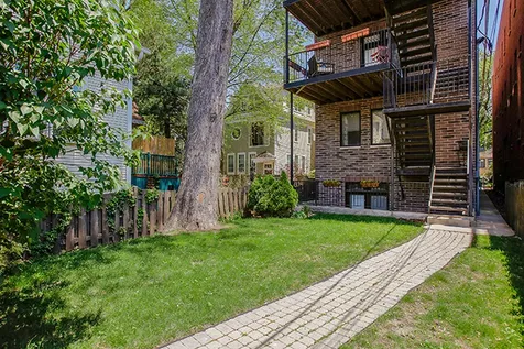 3836 North Janssen Avenue Chicago IL 60613
