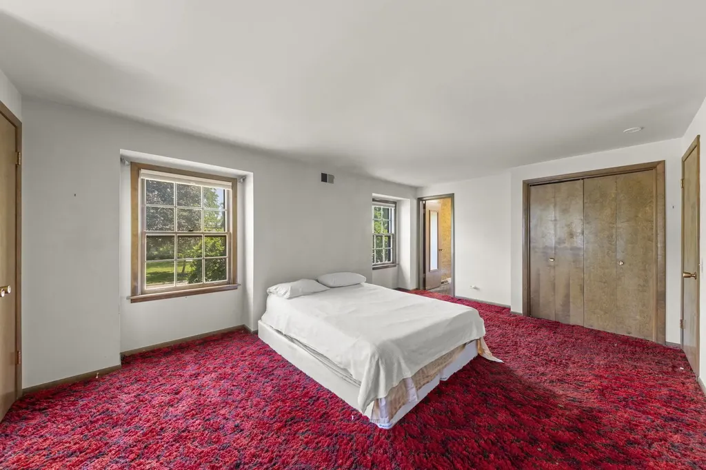4726 Howard Avenue Western Springs IL 60558