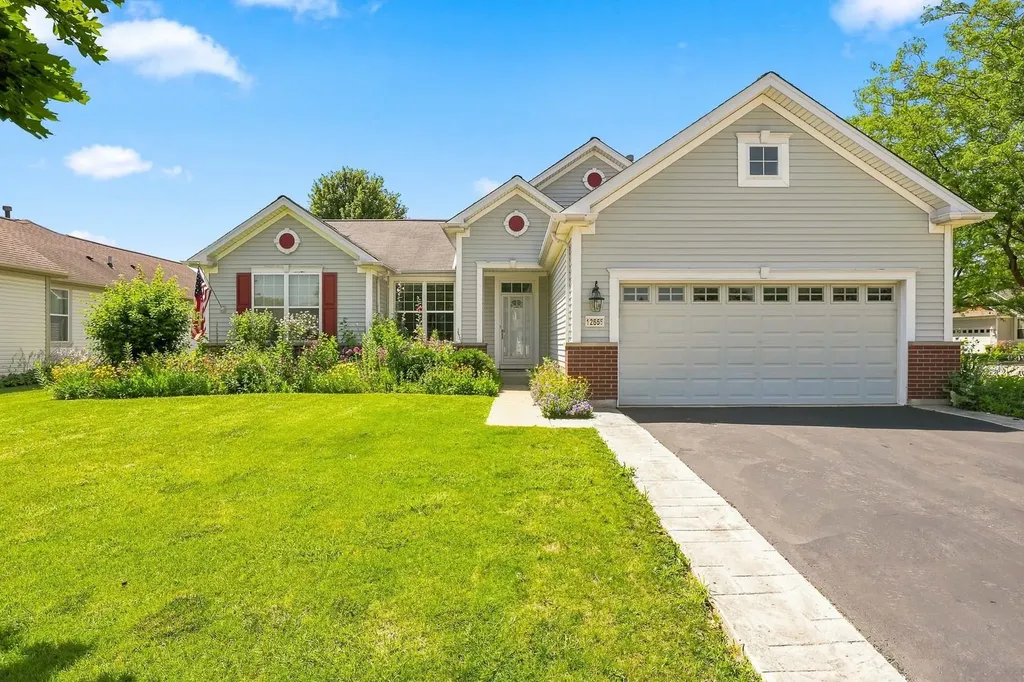 12655 Horseshoe Trail Huntley IL 60142
