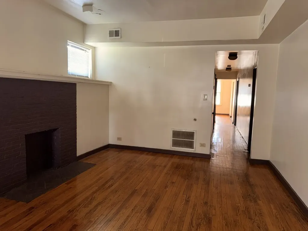 5920 South Calumet Avenue Chicago IL 60637
