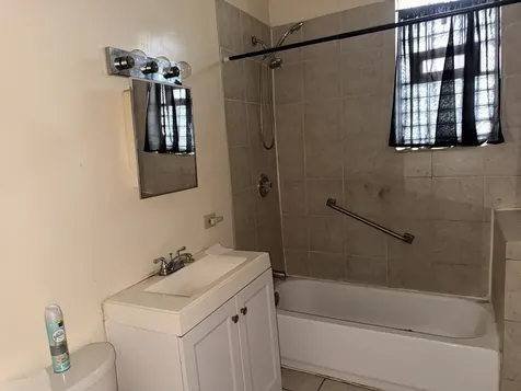 5920 South Calumet Avenue Chicago IL 60637