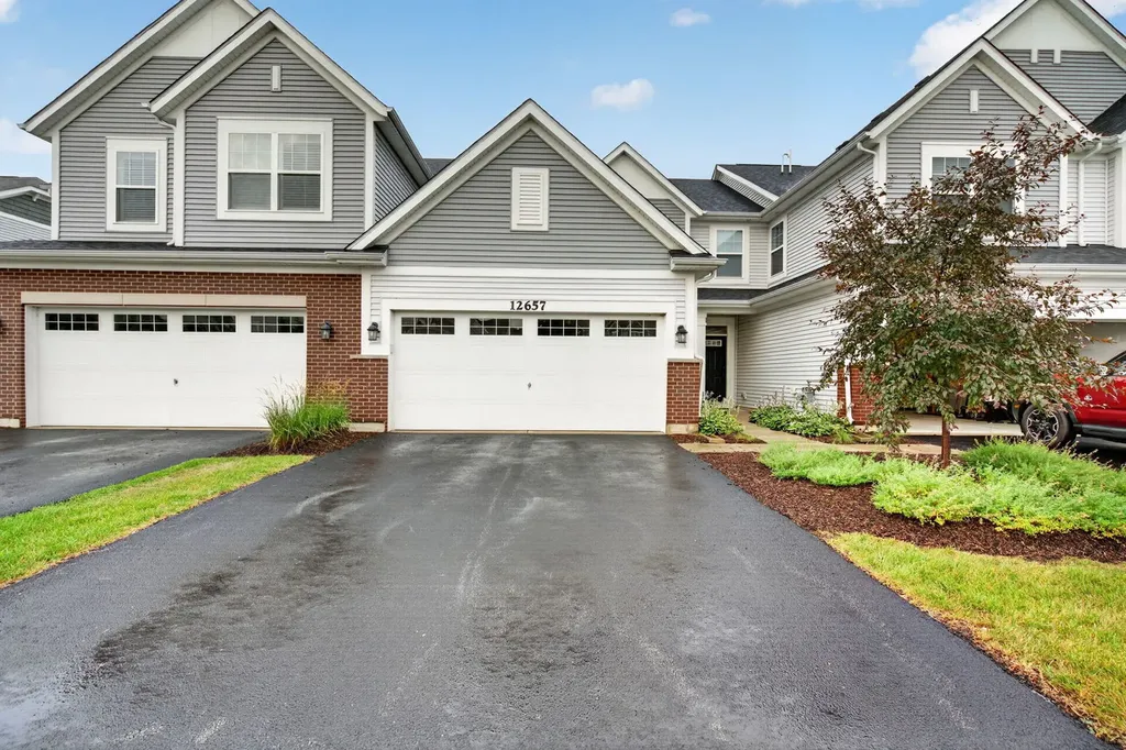 12657 South Potomac Drive Plainfield IL 60585