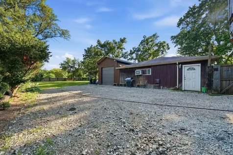 2007 34TH Street Zion IL 60099