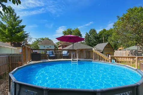 633 Lillie Street Elgin IL 60120