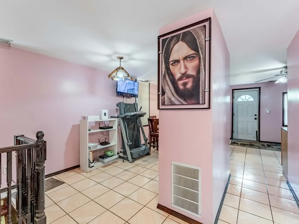 3311 South Damen Avenue Chicago IL 60608