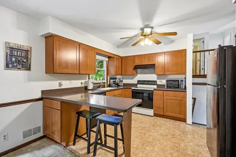 213 East Willow Street Elburn IL 60119