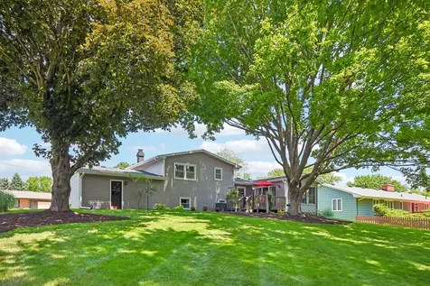 213 East Willow Street Elburn IL 60119